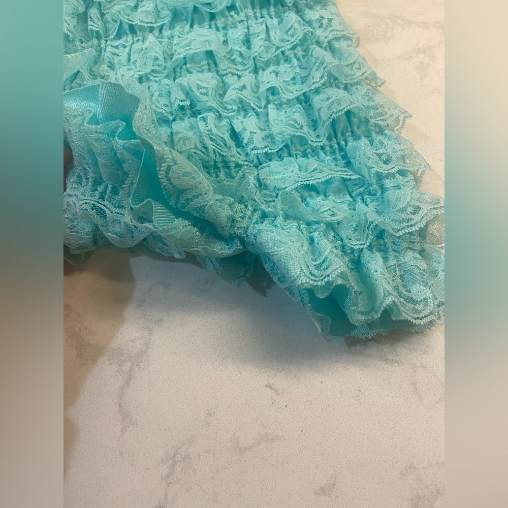 Infant Lace Romper - Picture 2 of 4
